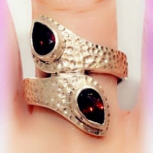 🐍 Garnet Sterling Silver 925 Gemstone Ring